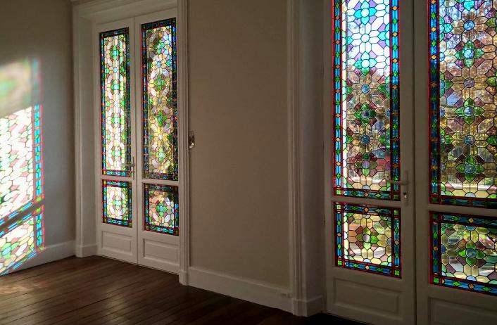 Rénovation de fenêtres avec vitraux